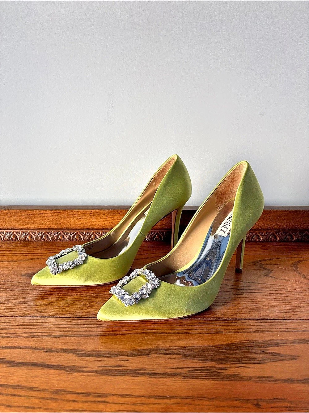 Badgley Mischka Green Satun Crystal Buckle Heels Size US 9.5